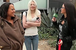 Chinese妇女淋浴ⅴoy Porn