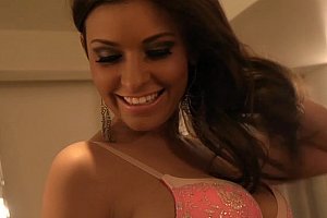 Kendra lust大战黑人 Porn