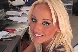 日本人性爱片 Porn